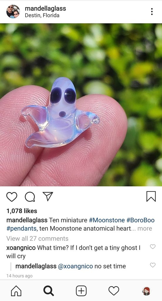 Boro Boo ghost pendant from Mandella Glass